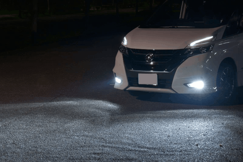 セレナ C27】フォグランプ2色切り替え！e-POWERも対応のLEDカスタム
